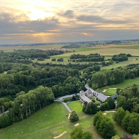 Golf & Hotel De Falnuee Mazy Luaran gambar
