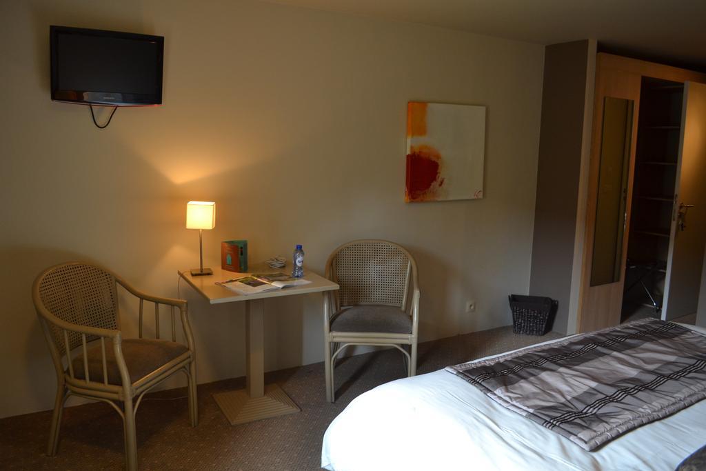 Golf & Hotel De Falnuee Mazy Bilik gambar
